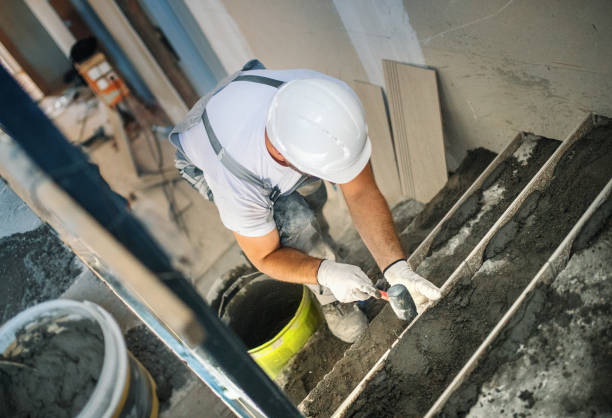Best Concrete Driveway Installation  in Lamoni, IA